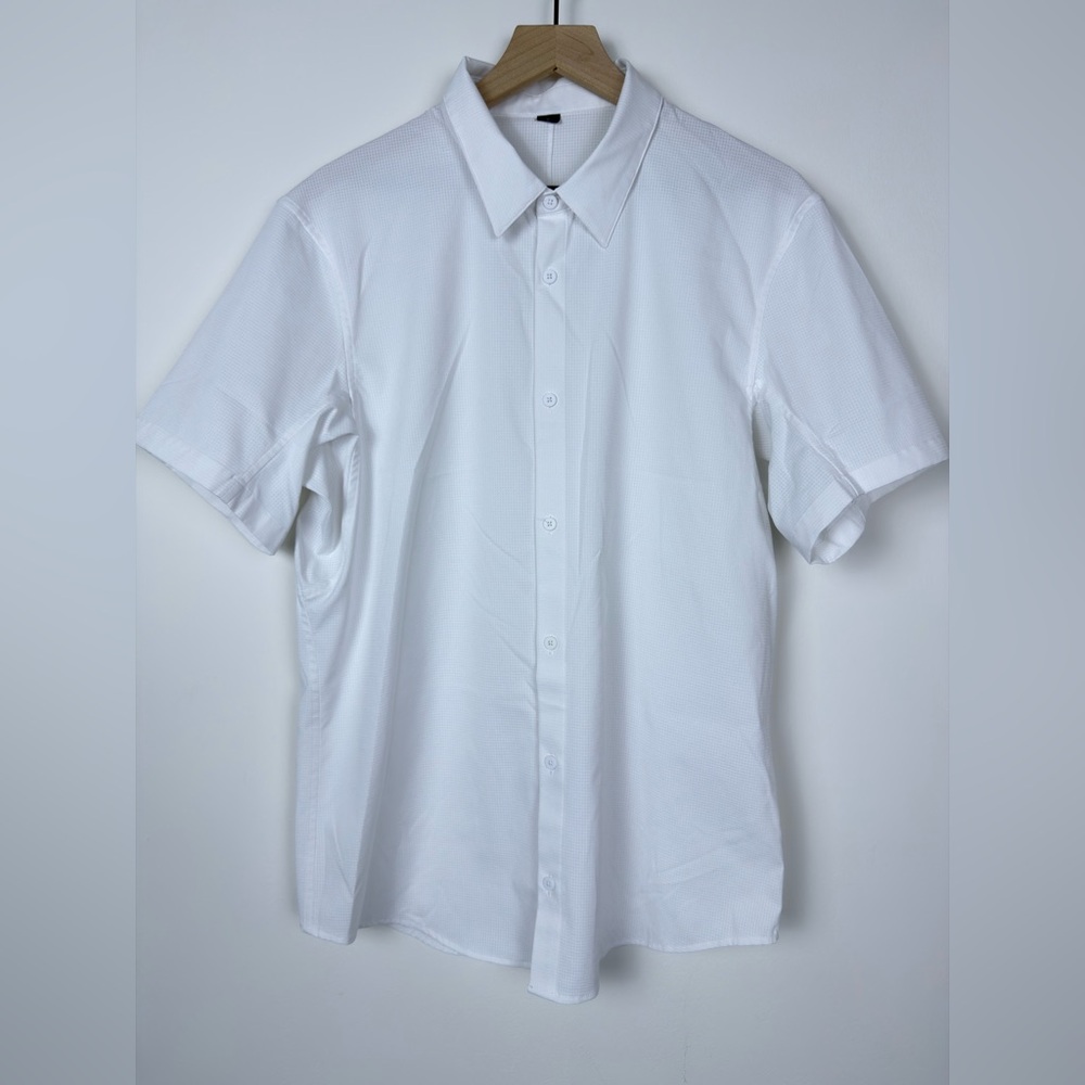 lululemon athletica White Short-Sleeve Button-Down Shirt